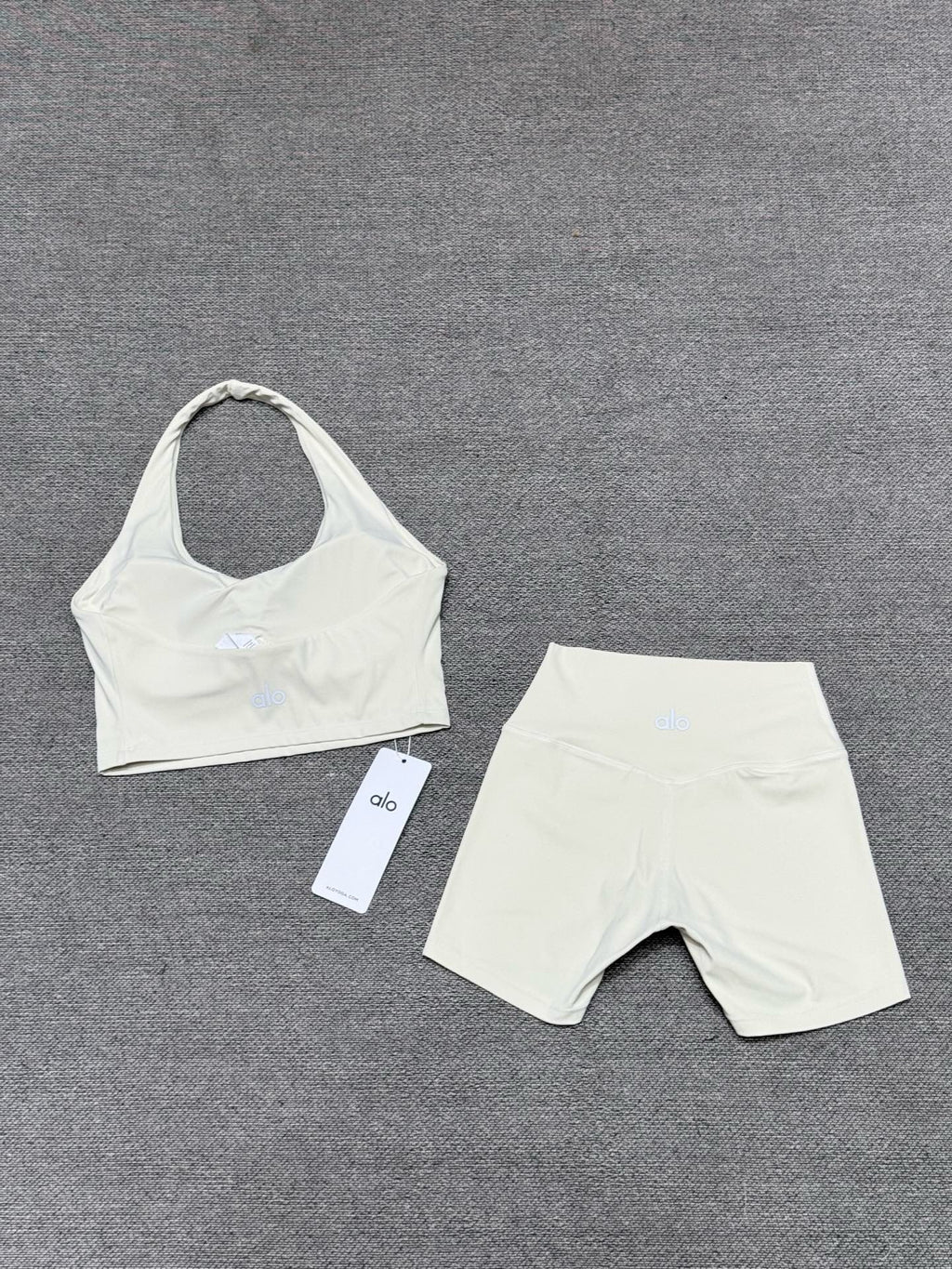 Cream alo 2 piece set
